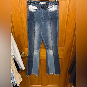 Harper Heritage Women's Blue Flared Jeans size 24